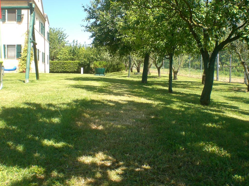 I Ciliegi Bed & Breakfast Osimo Bagian luar foto